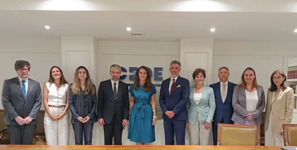 Tüsi̇ad Heyeti - 2